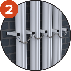 Horizontal protection with galvanised steel chains to secure the holding of the posts