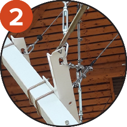 Double bracing system (4 cables) confer excellent stability and distributes loads evenly