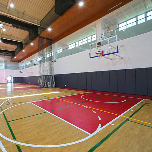 French-sports-equipment-designs-in-the-spotlight-in-Cambodia-3